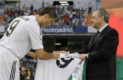 10 sự kiện tiêu biểu nhất của bóng đá thế giới trong năm 2009