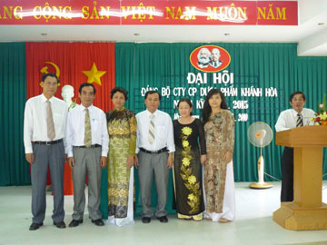 Đến năm 2015, 100% đơn vị trực thuộc có đảng viên