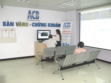 Nhà đầu tư chuyển sang sàn vàng… “chui”