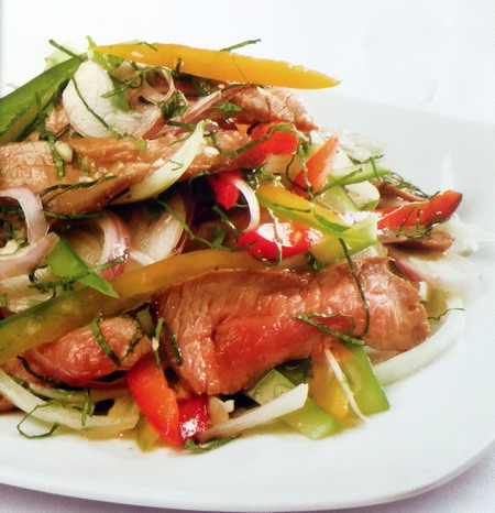 Món ăn: Bò cuốn cải xanh