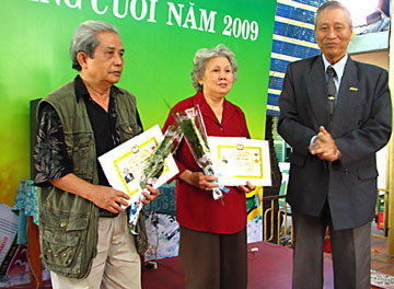 Mừng thọ 12 cựu cán bộ văn hóa thông tin