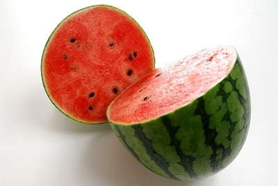 Mách bạn: Bí quyết chọn dưa ngày Tết