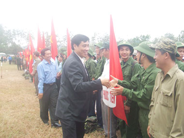 Náo nức ngày hội tòng quân