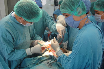 Mỗi ngày phẫu thuật 28,4 trường hợp