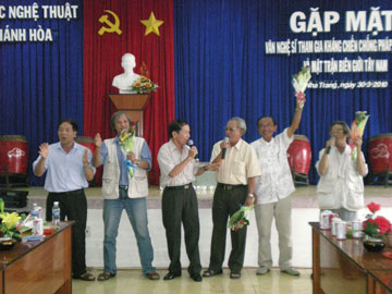 Gặp mặt hội viên từng tham gia kháng chiến chống Pháp, chống Mỹ và chiến trường biên giới Tây - Nam