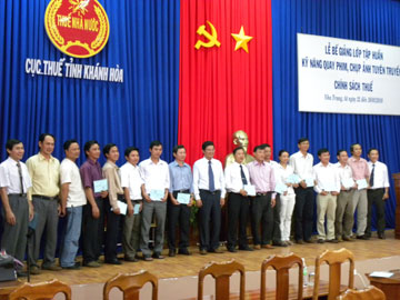 Cục Thuế tỉnh Khánh Hòa đào tạo kỹ năng quay phim, chụp ảnh tuyên truyền về thuế