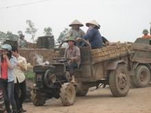 Kéo dài thời gian hỗ trợ thay thế xe công nông đến hết năm 2010