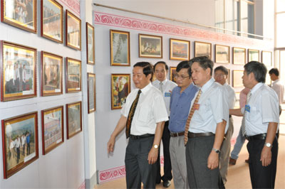 Hội thảo Báo Đảng các tỉnh, thành phố khu vực miền Trung và Tây nguyên lần thứ 16 (vòng III)