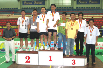 160 vận động viên tranh tài