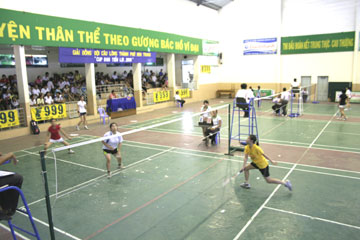 Hơn 130 vận động viên tham dự