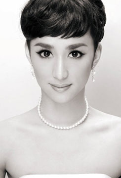 10 lỗi làm đẹp "cộng" thêm 10 tuổi