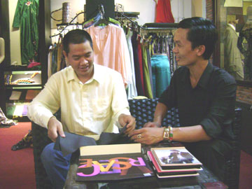 May quần áo lấy liền - Dịch vụ được du khách ưa chuộng