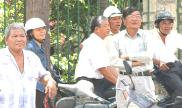 Đề thi không khó, thí sinh vui vẻ