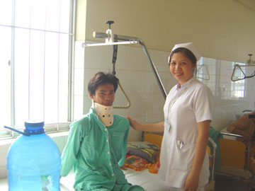 Điều trị thành công một trường hợp tổn thương đốt sống cổ nguy hiểm đến tính mạng