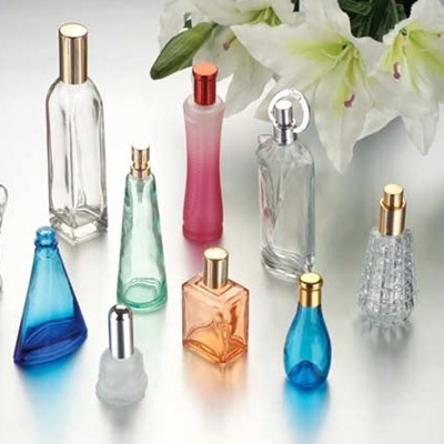 Mách bạn: 4 mẹo nhỏ lưu giữ hương nước hoa mãi bên bạn