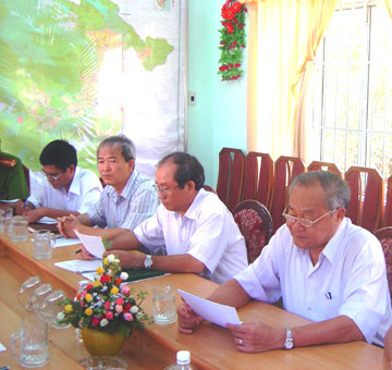 Cần phát huy những kết quả đạt được, tập trung chuẩn bị tốt cho Đại hội Đảng bộ huyện lần thứ 17 nhiệm kỳ 2010-2015