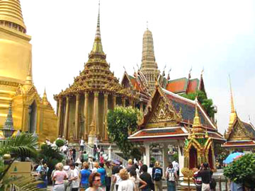 Đi du lịch giá rẻ