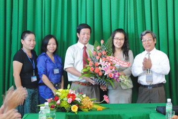 Lãnh đạo tỉnh thăm các cơ quan thông tấn, báo chí nhân ngày Báo chí Cách mạng Việt Nam (21-6-1925 – 21-6-2010)