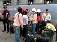 Đề nghị giảm giá vé tàu, xe cho các thí sinh đi thi