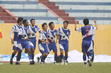 1 điểm xứng đáng cho đội khách