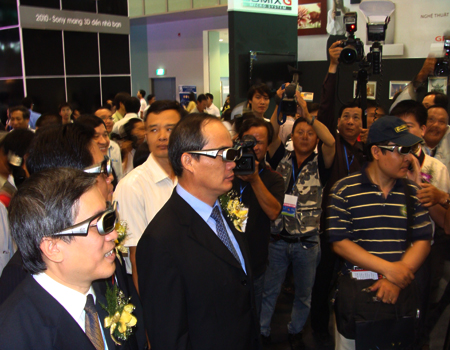 Công nghệ 3D chiếm ưu thế tại triển lãm công nghệ thông tin lần thứ 15