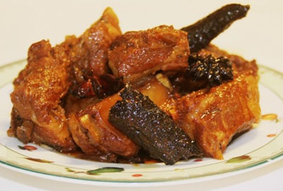 Món ăn: Sườn kho quế chi