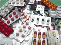 Quản lý chặt giá sữa và thuốc chữa bệnh