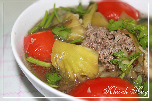 Món ăn: Canh cải muối chua nấu thịt bò