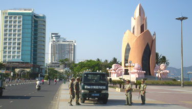 Giữ vững an ninh trật tự để phát triển