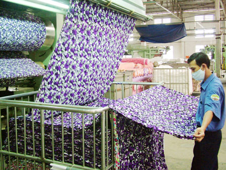 Nâng cao năng lực cạnh tranh bằng giải pháp đầu tư thiết bị, công nghệ