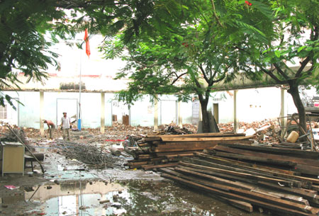 Học sinh học ở 6 địa điểm