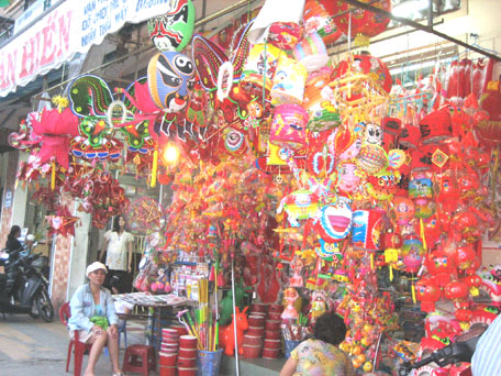 Tràn ngập hàng Trung Quốc