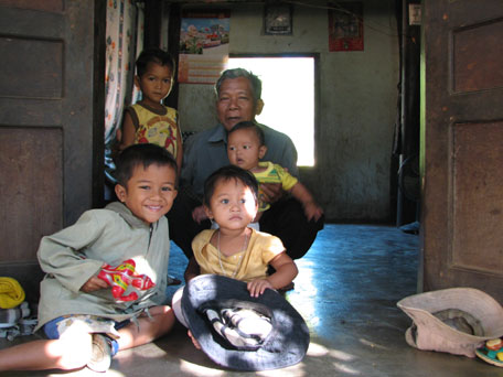 Già làng 44 năm tuổi Đảng