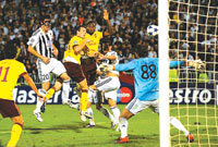 Các “đại gia” khẳng định sức mạnh