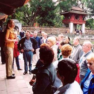 Miễn phí thị thực khách quốc tế theo tour kích cầu