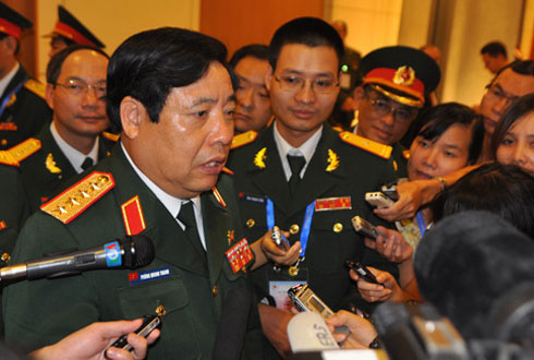 Các nước nhất trí không dùng quân sự tại biển Đông