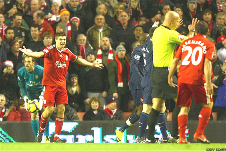 Hai đội trước sức ép phải thắng