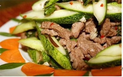 Món ăn: Thịt bò trộn dưa leo