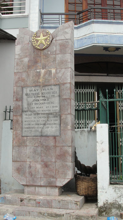 Sống mãi hào khí anh hùng