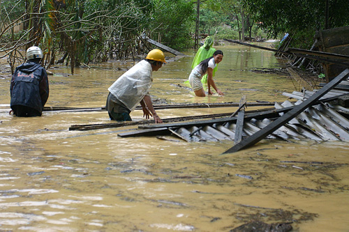 Nhiều tỉnh miền Trung sẽ iếp tục hứng chịu những trận mưa rất to.