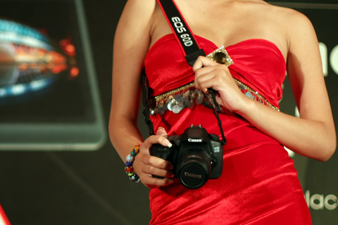 Canon EOS 60D ra mắt tại Việt Nam