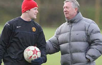 Alex Ferguson muốn các fan tiếp tục ủng hộ Rooney