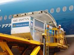 Miễn thuế hàng nhập khẩu gửi qua chuyển phát nhanh dưới 1 triệu đồng