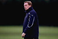 Redknapp sẽ thay thế Capello