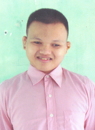 Hãy giúp em Trần Kim Sơn chữa bệnh