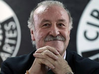 “Del Bosque là Huấn luyện viên xuất sắc nhất năm"