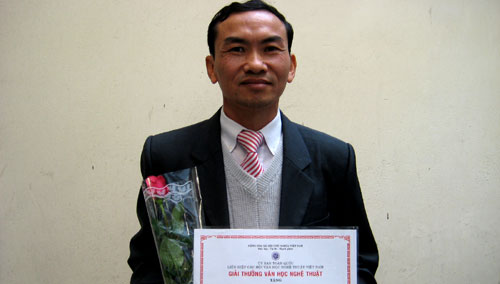 “Những bánh xe mặt trời” giành giải A văn học nghệ thuật 2010