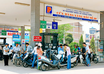 Thời gian cấp GCN kinh doanh xăng dầu giảm xuống còn 20 ngày