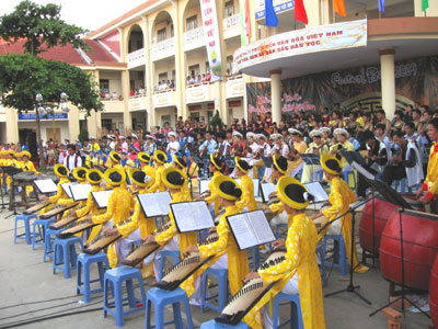 Tạo dựng thương hiệu đào tạo nguồn nhân lực