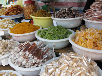 Ảm đạm thị trường mứt Tết